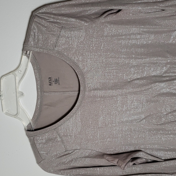 Apt 9 shimmer long sleeve shirt, elevated basic, round neck, women's size medium - Picture 2 of 6